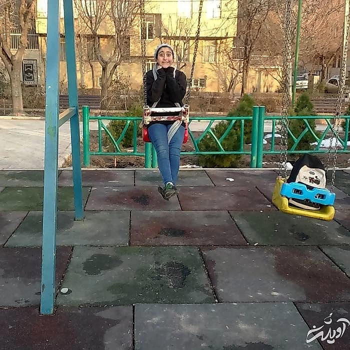 دختر ژاله صامتی